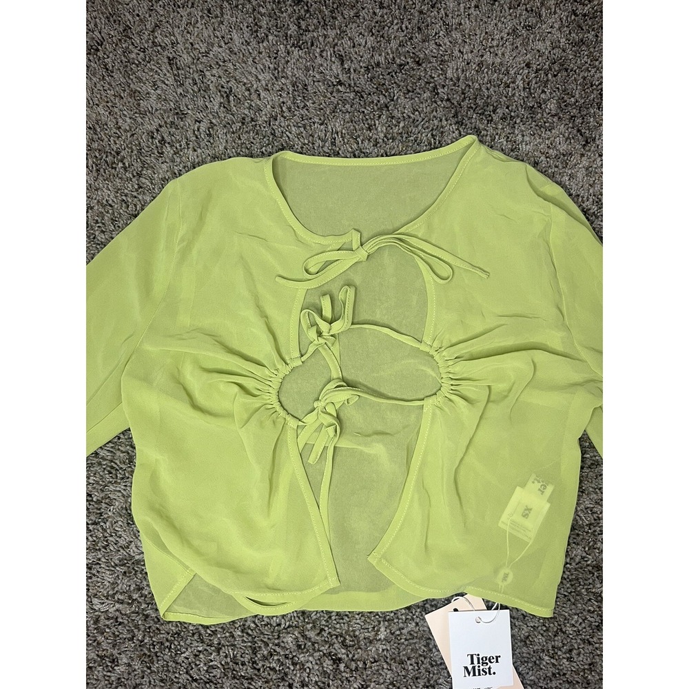 Tiger Mist Front Tie Abriella Top Long Sleeve Cropped Womens XS Pastel Green NWT - Picture 3 of 6